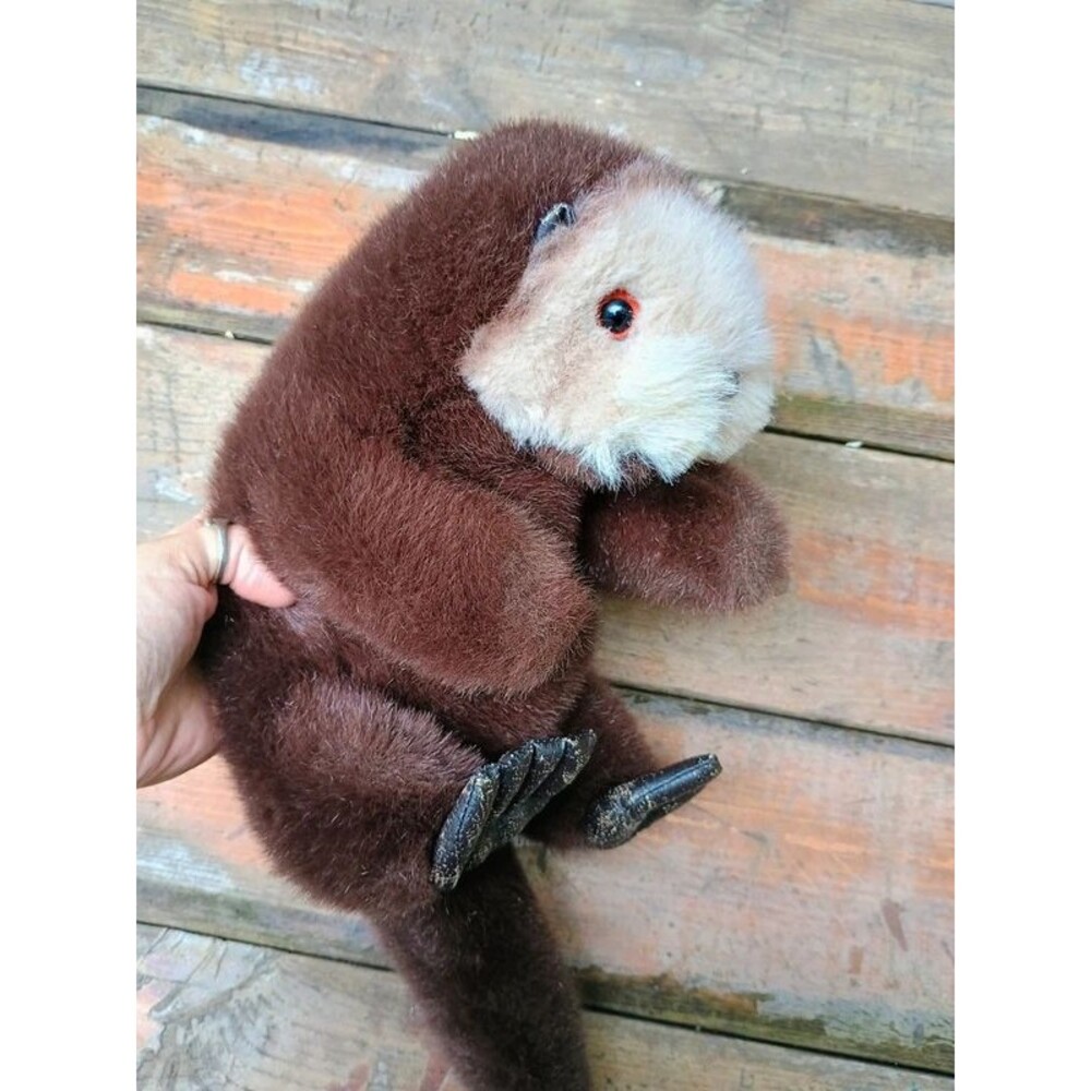Sea otter Puppet by Cascade Toy